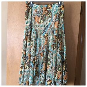 Newsworthy Tulip Skirt